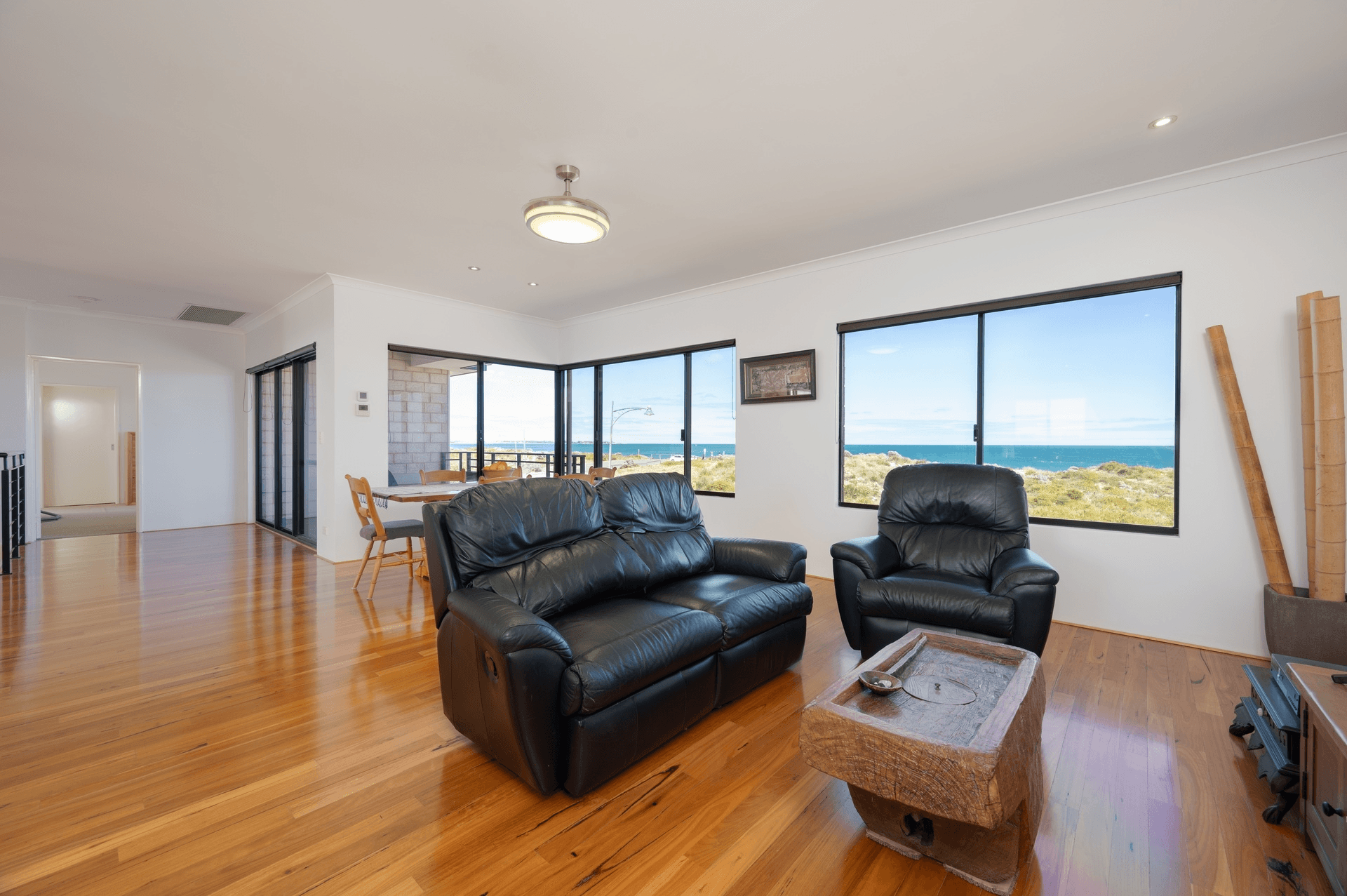 5 Abeona Parade, Madora Bay, WA 6210