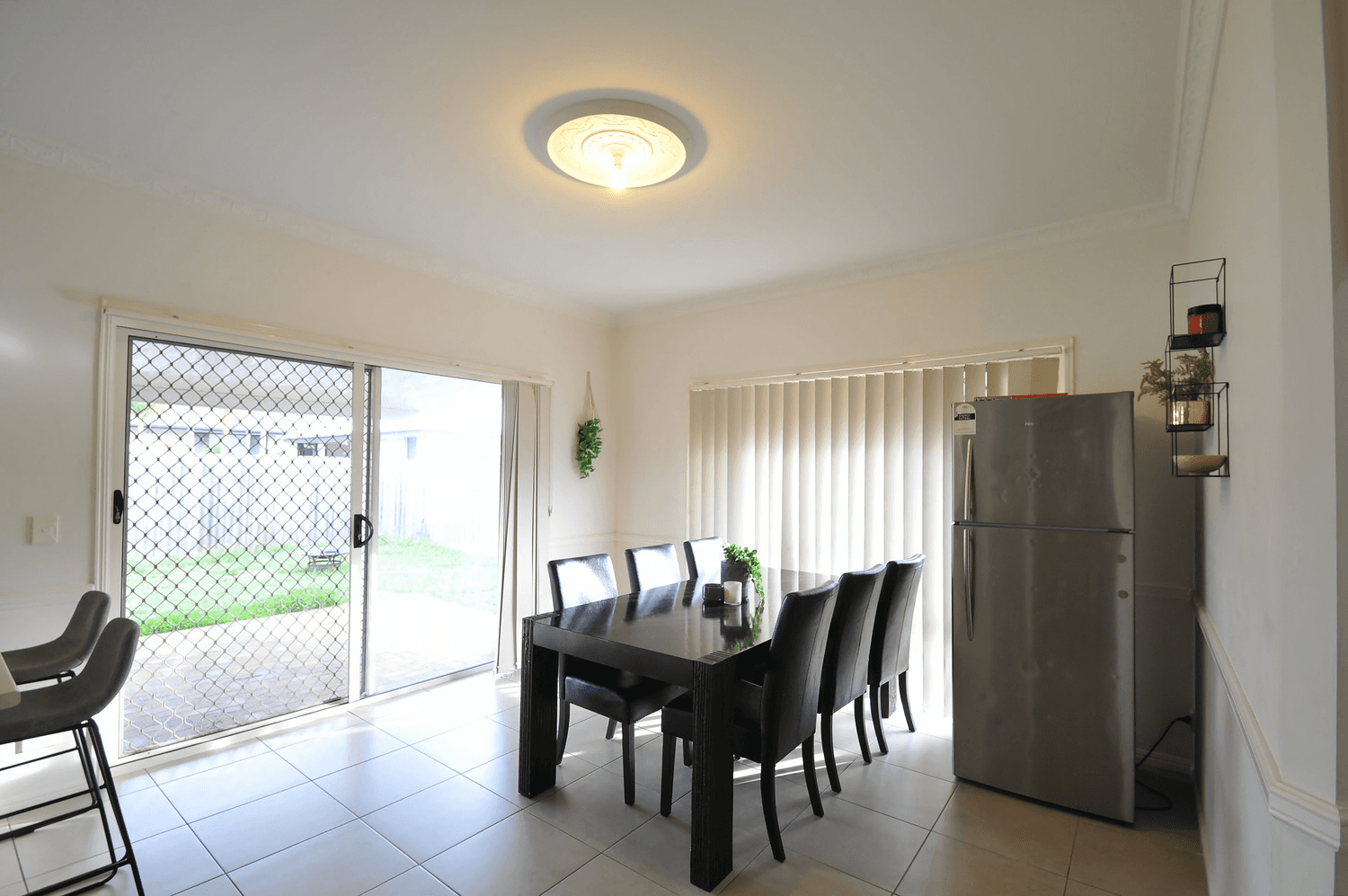 27 Coalstoun Crossing, Waterford, QLD 4133