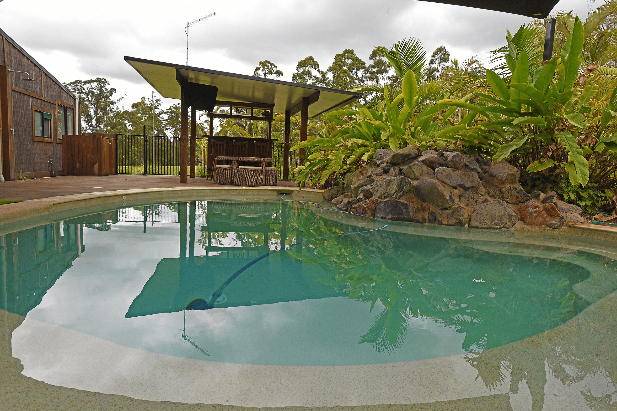 34 Thompson Road, BEERWAH, QLD 4519