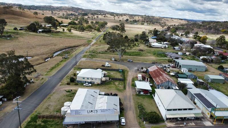 4-6 Moore Street, GOOMERI, QLD 4601