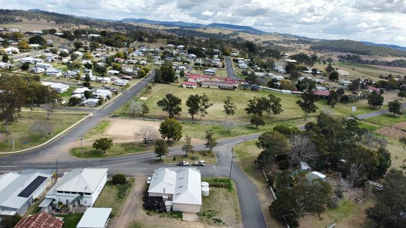 4-6 Moore Street, GOOMERI, QLD 4601