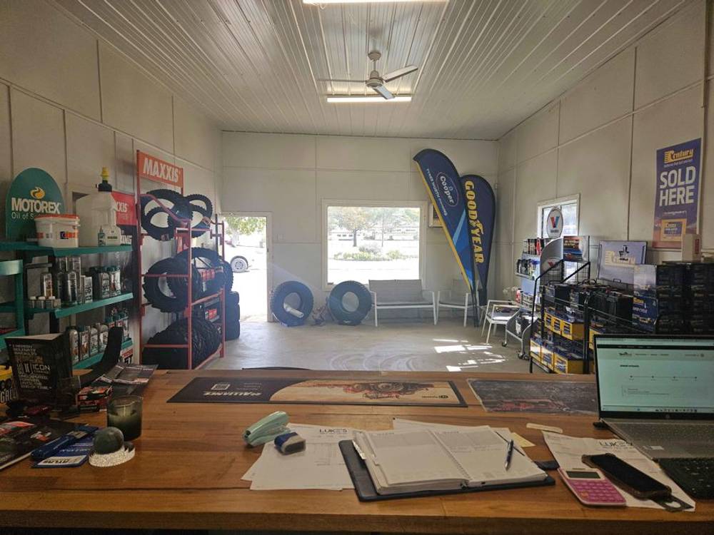 4-6 Moore Street, GOOMERI, QLD 4601