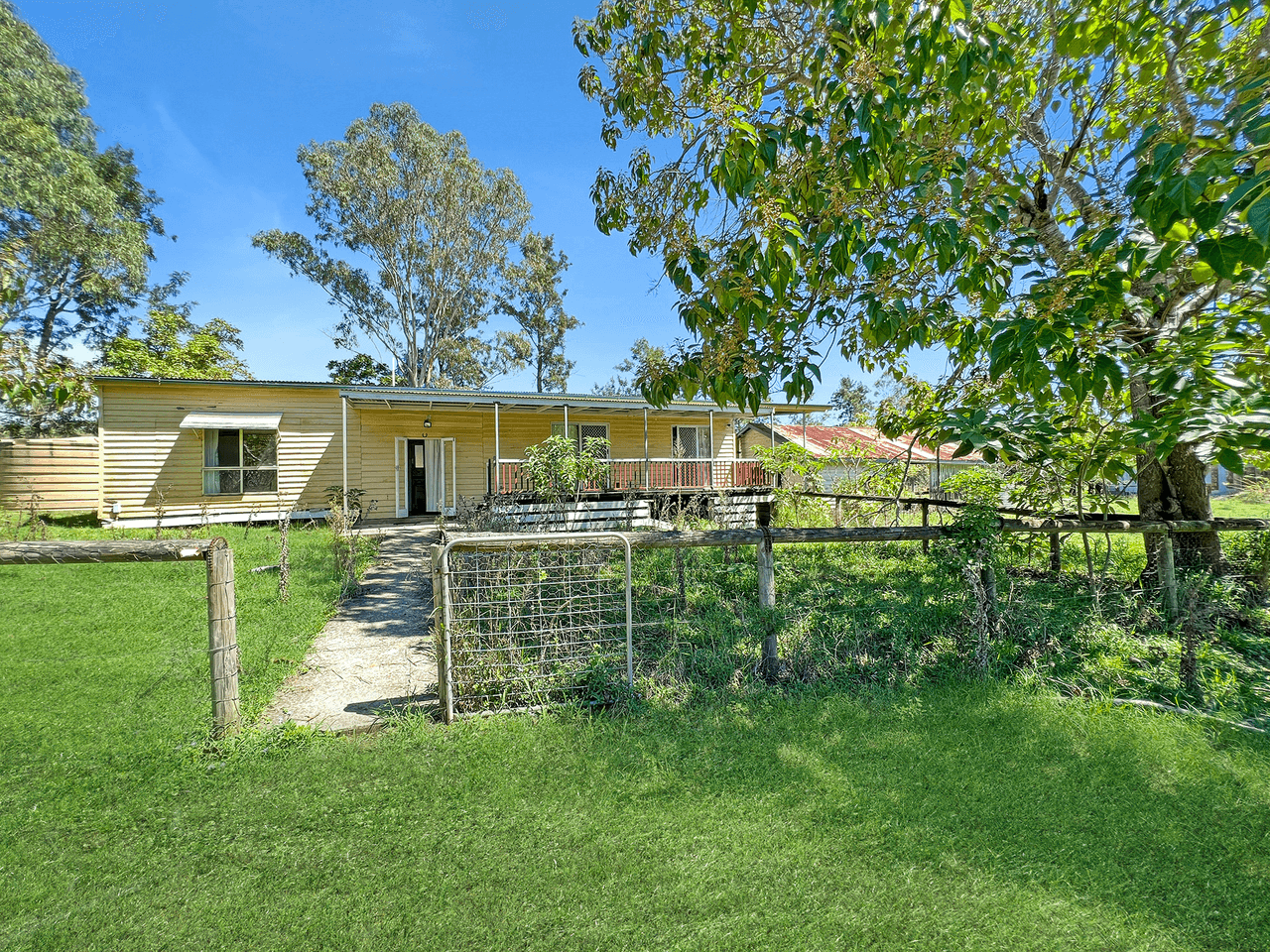 115 NORTHBROOK Parkway, DUNDAS, QLD 4306