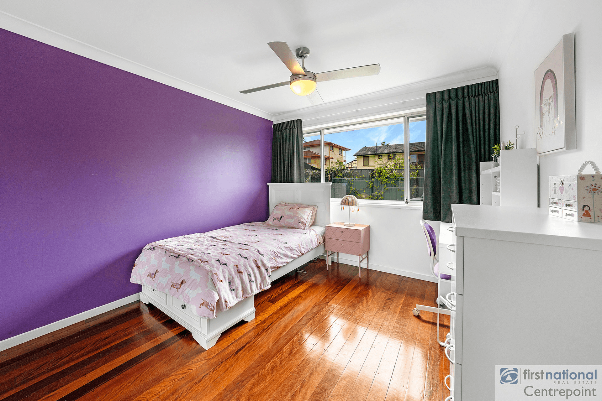 43 Dunkeith Avenue, Benowa, QLD 4217