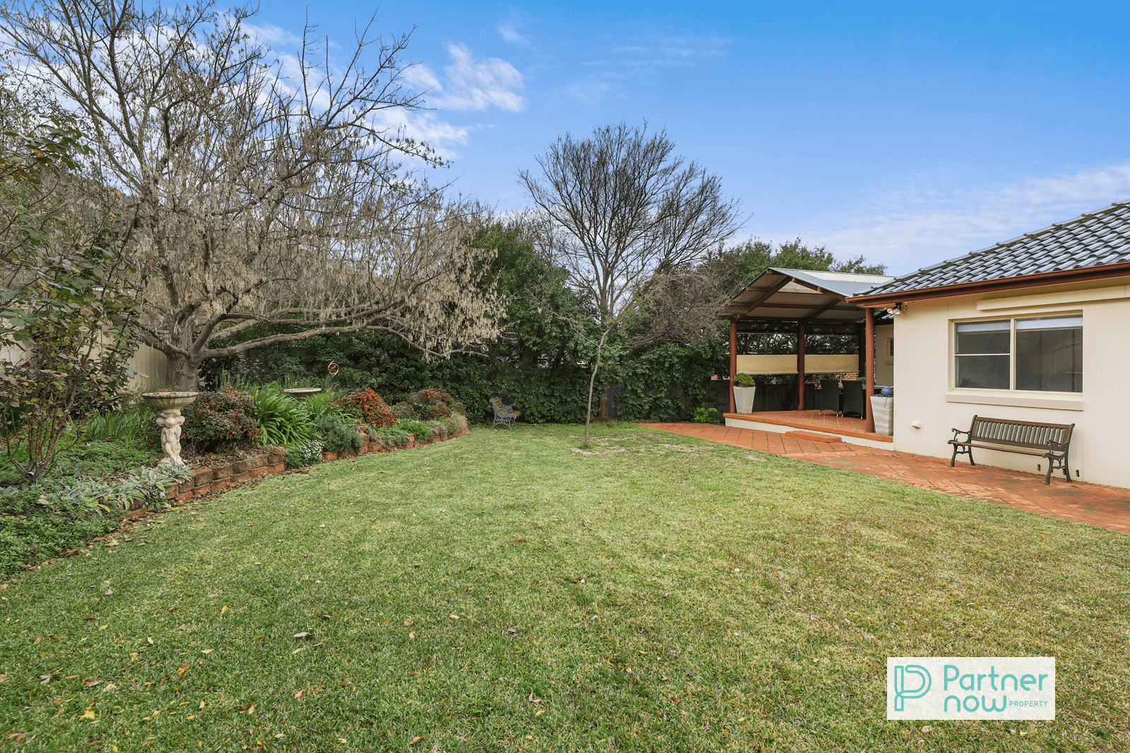 20 Valley Drive, TAMWORTH, NSW 2340