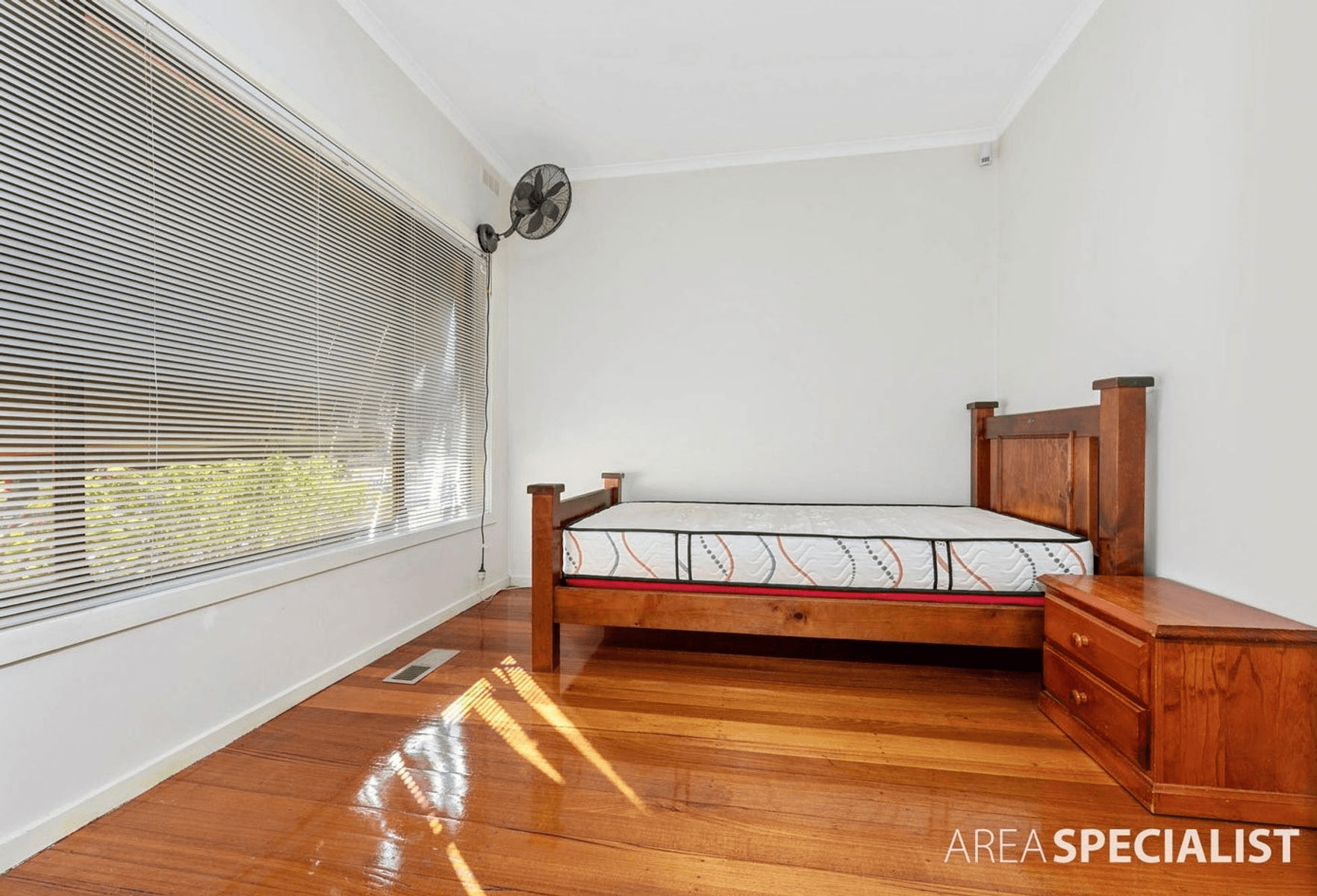 2F Emily Street, St Albans, VIC 3021