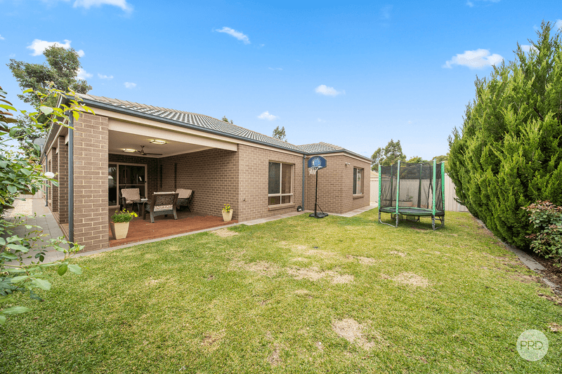 37 Elandra Drive, ASCOT, VIC 3551