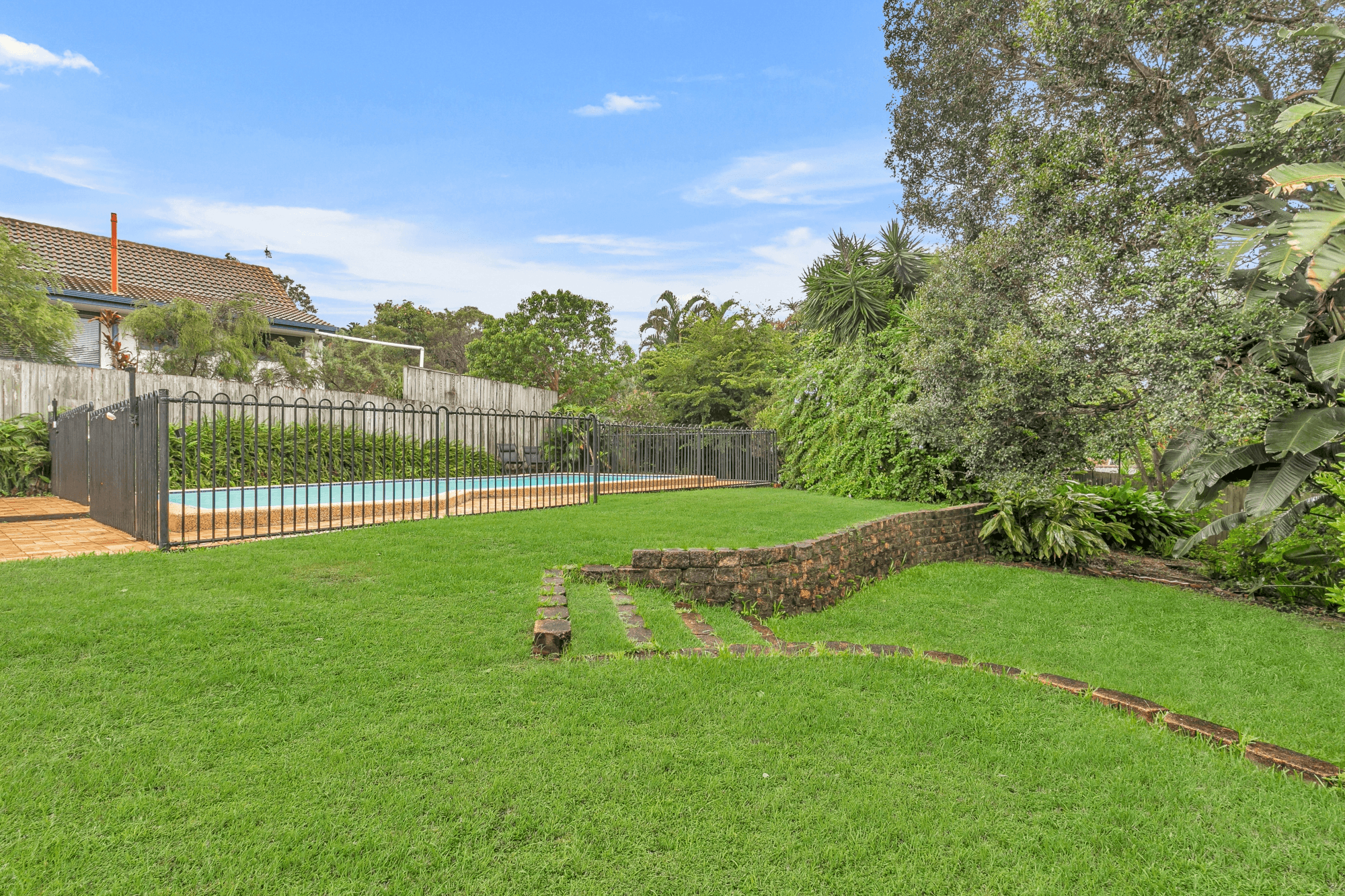 24 Samarai Street, MOGGILL, QLD 4070