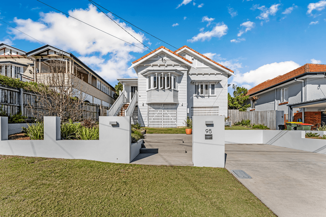 95 Stephen Street, CAMP HILL, QLD 4152