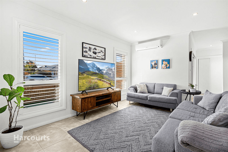 1/25 Kingston Street, Oak Flats, NSW 2529