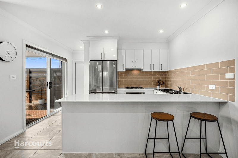 1/25 Kingston Street, Oak Flats, NSW 2529