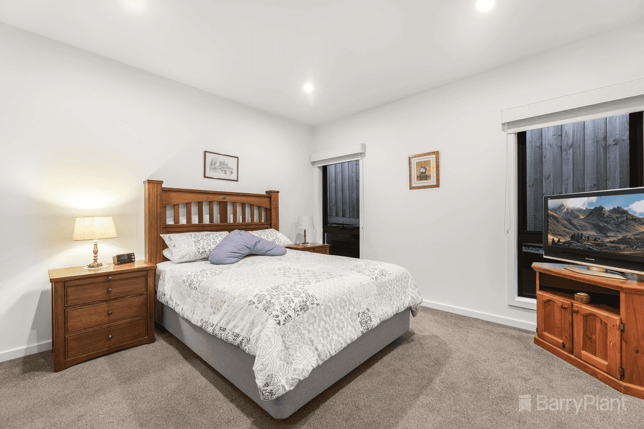 3/5 Moore Avenue, Croydon, VIC 3136