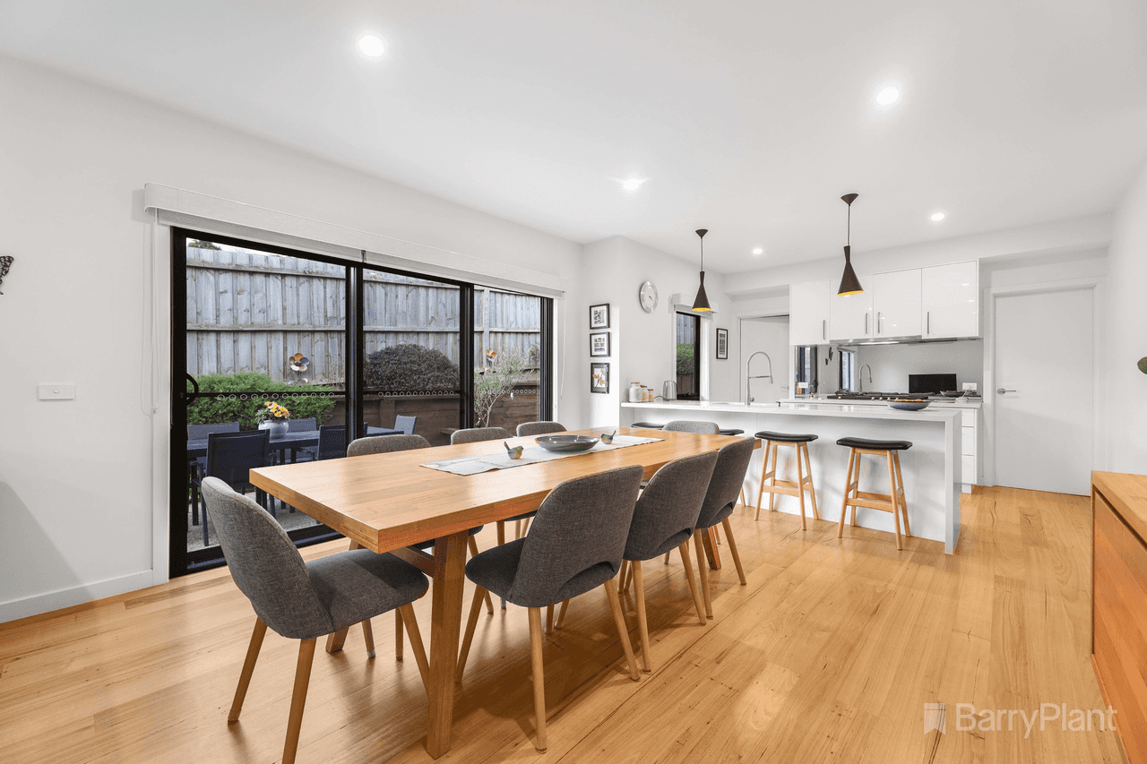 3/5 Moore Avenue, Croydon, VIC 3136