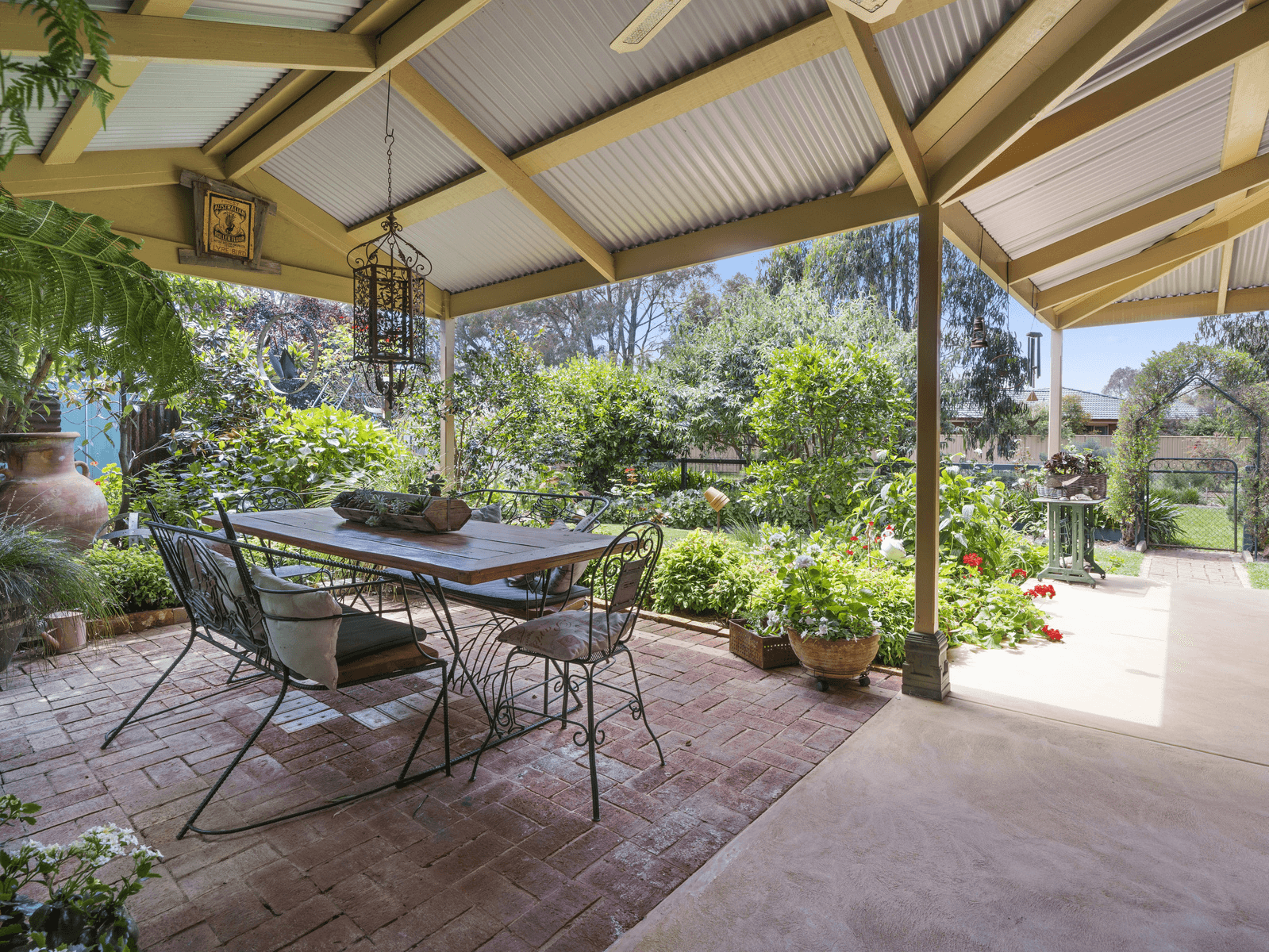 15 River Gum Ave, Benalla, VIC 3672