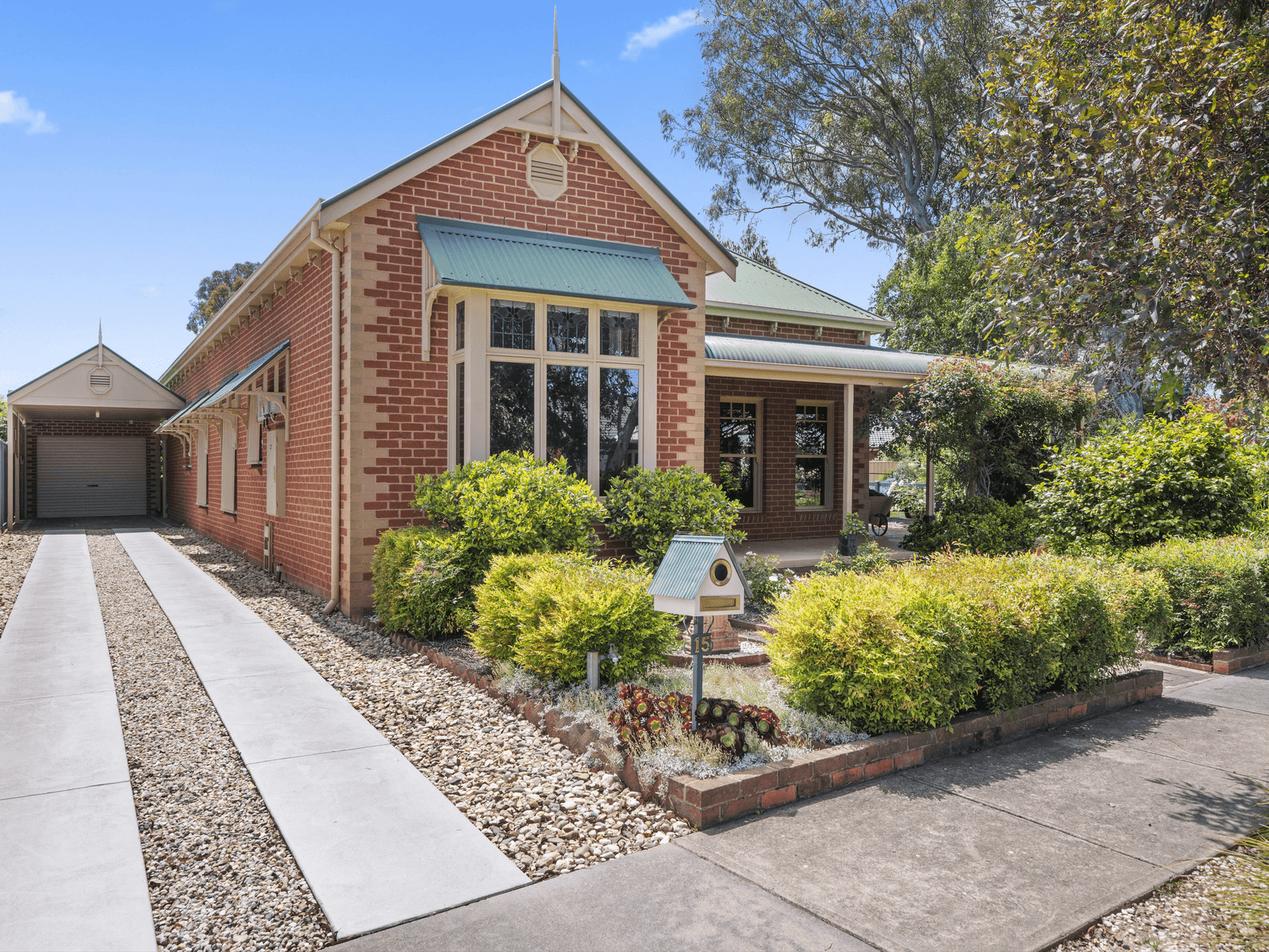 15 River Gum Ave, Benalla, VIC 3672