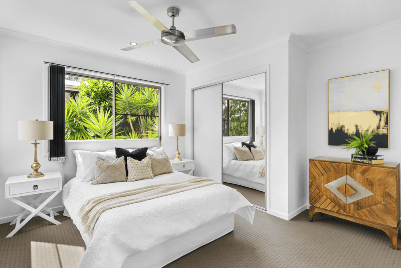 8 Donna Place, BUDERIM, QLD 4556