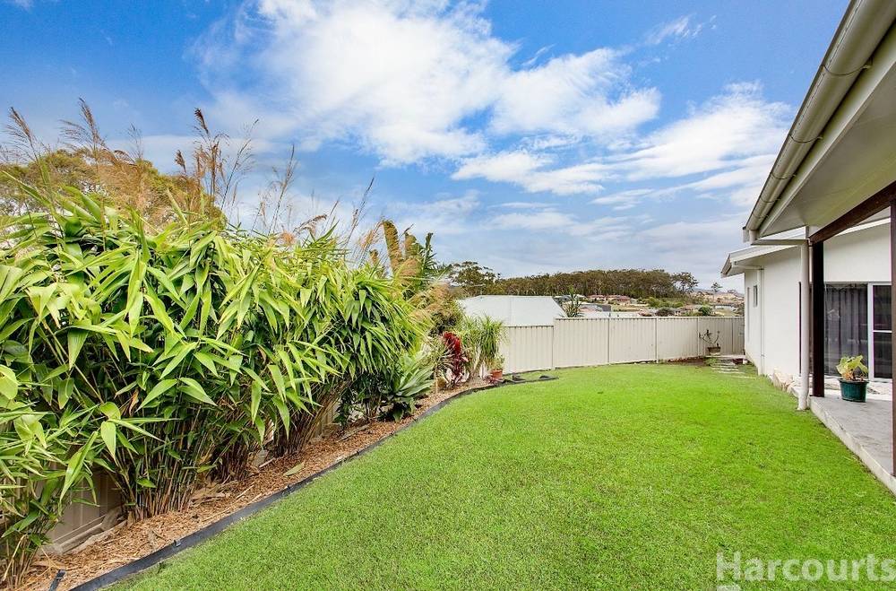 29 Dennis Crescent, South West Rocks, NSW 2431