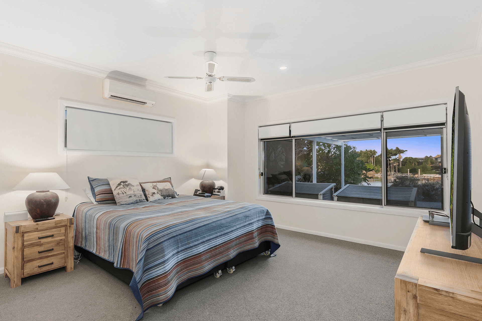 13 St Martin Place, Clear Island Waters, QLD 4226