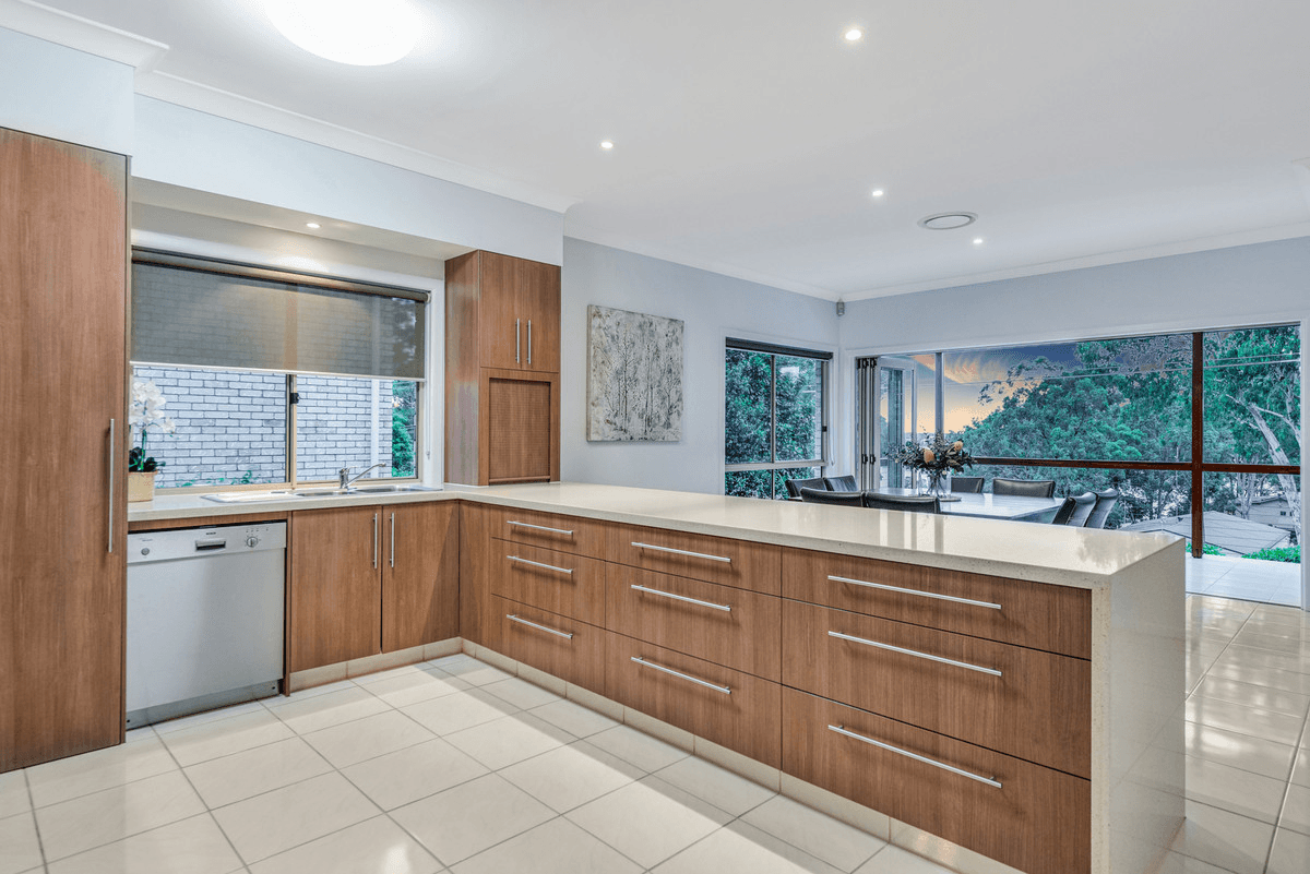 1 Siggies Place, UPPER COOMERA, QLD 4209