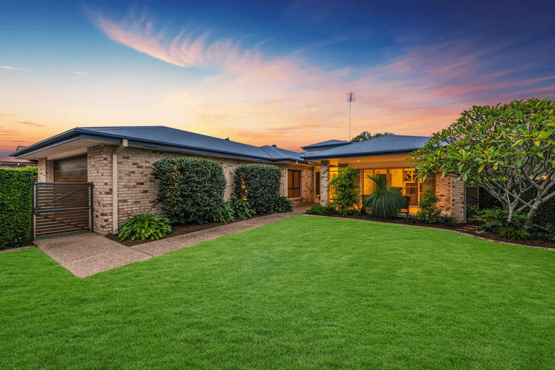 1 Siggies Place, UPPER COOMERA, QLD 4209