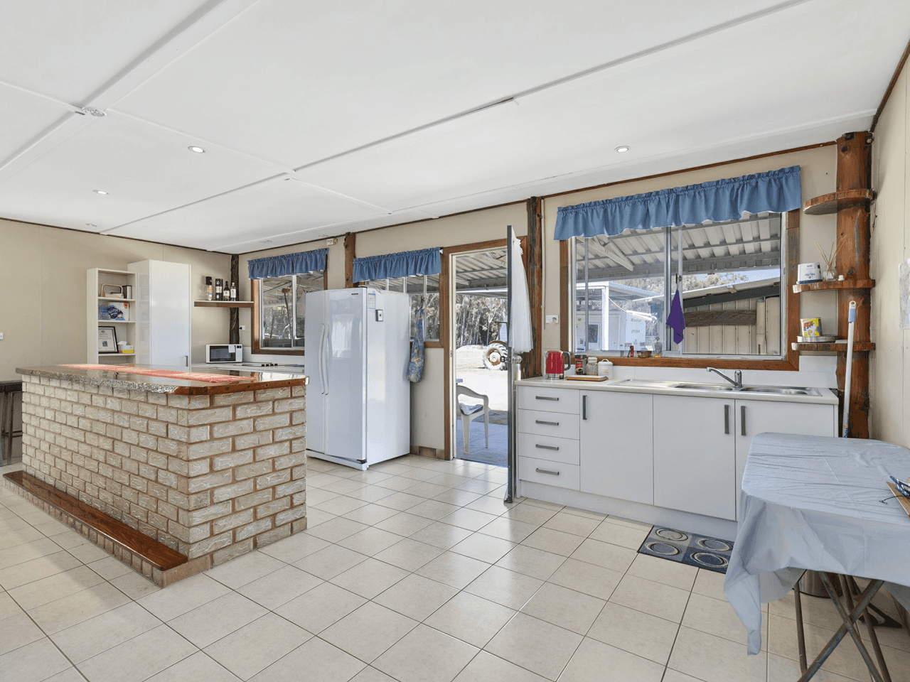 367-377 Bestmann Road, GODWIN BEACH, QLD 4511
