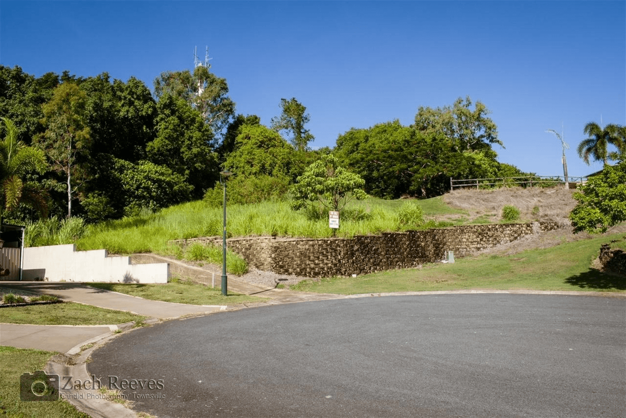 18 Stephanie Court, GLENELLA, QLD 4740