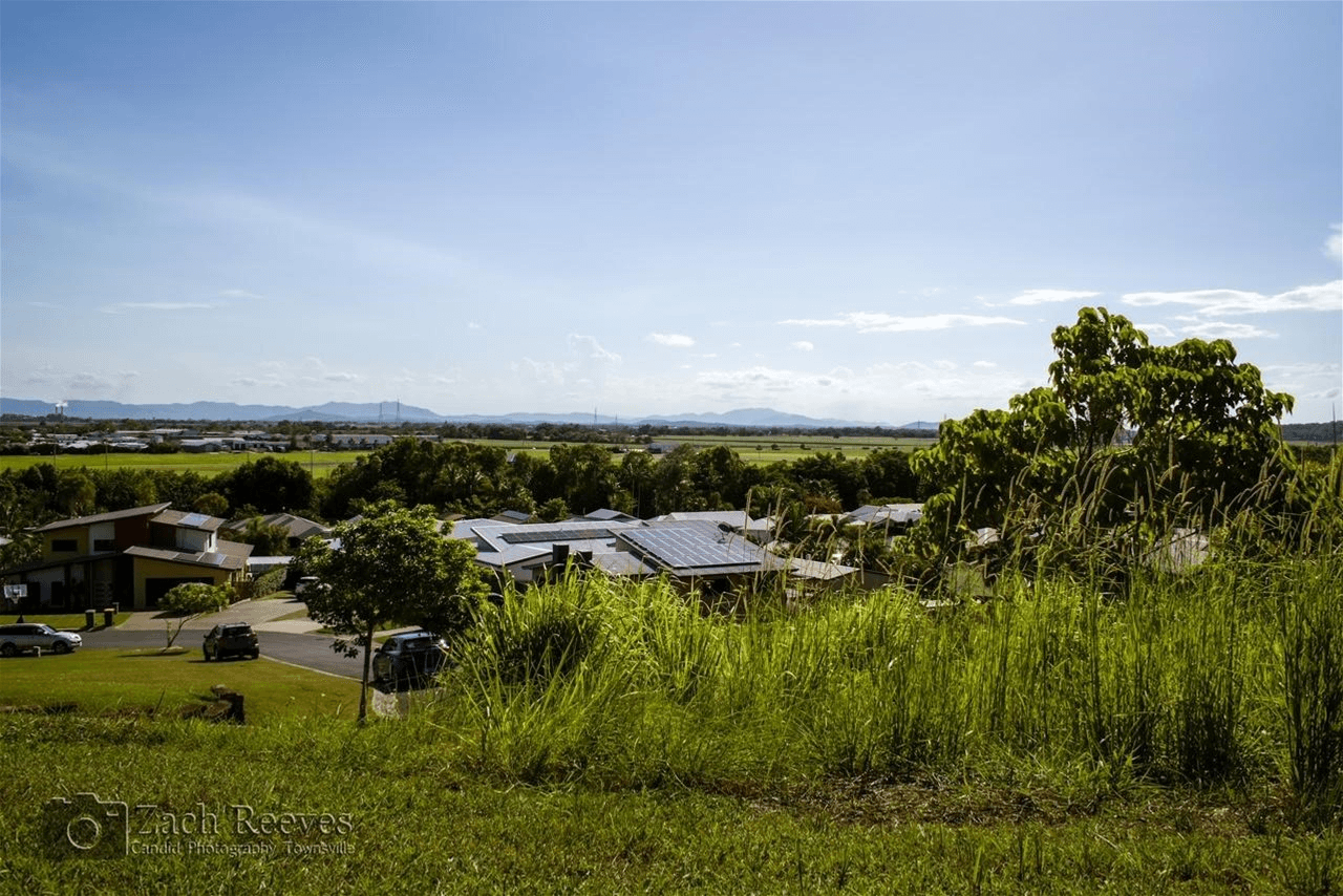 18 Stephanie Court, GLENELLA, QLD 4740