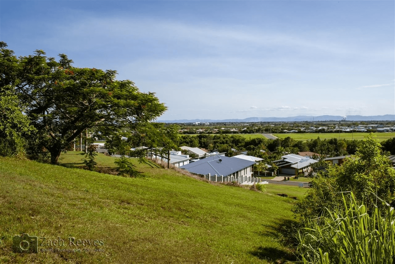 18 Stephanie Court, GLENELLA, QLD 4740