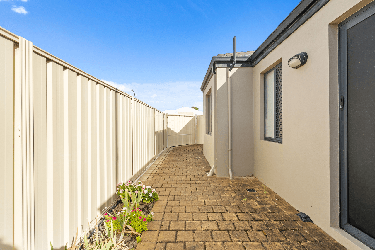 21 Otunic Way, MADELEY, WA 6065