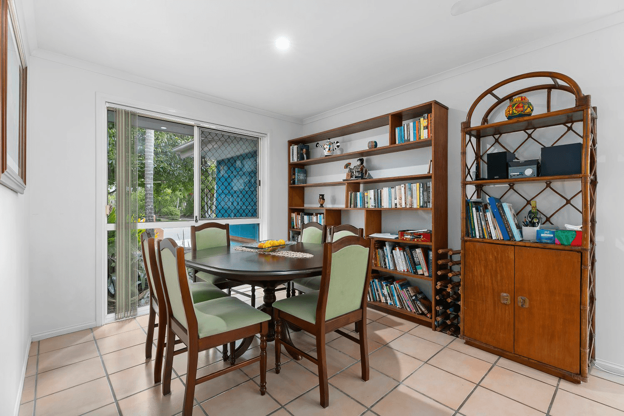 16 Heritage Drive, NOOSAVILLE, QLD 4566