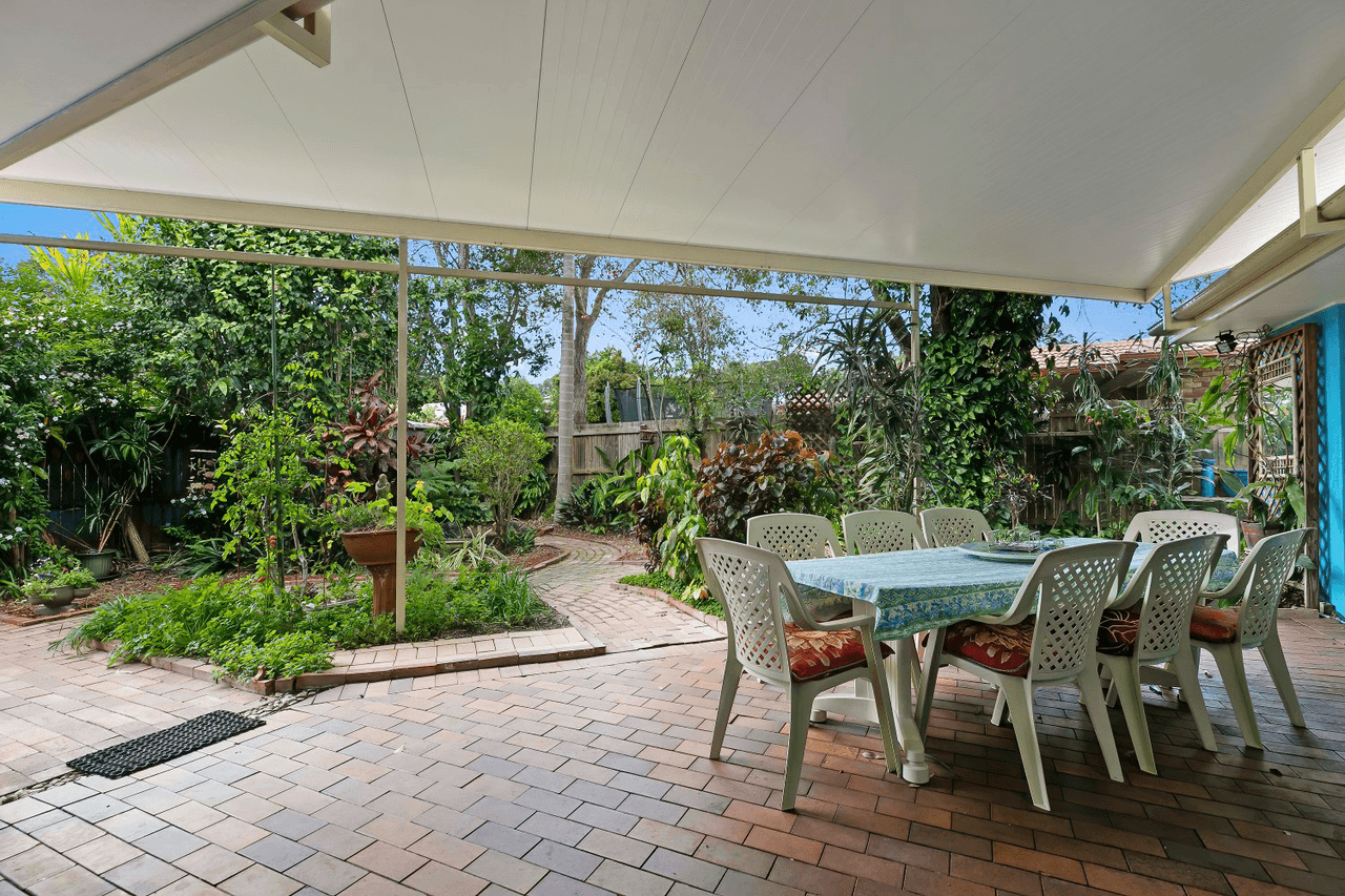 16 Heritage Drive, NOOSAVILLE, QLD 4566