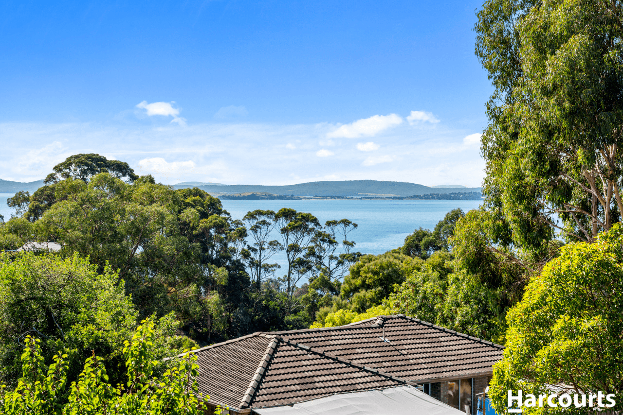 52 Mirramar Park, BLACKMANS BAY, TAS 7052