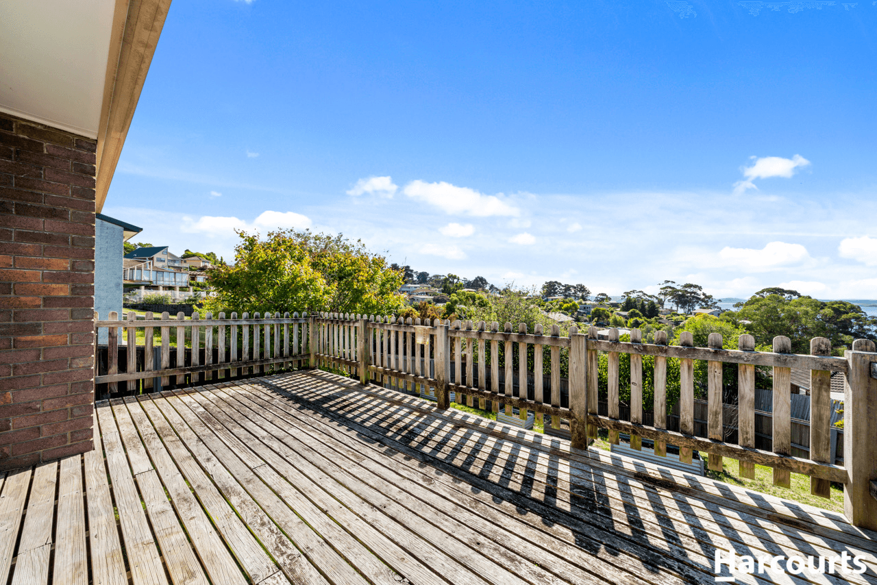 52 Mirramar Park, BLACKMANS BAY, TAS 7052