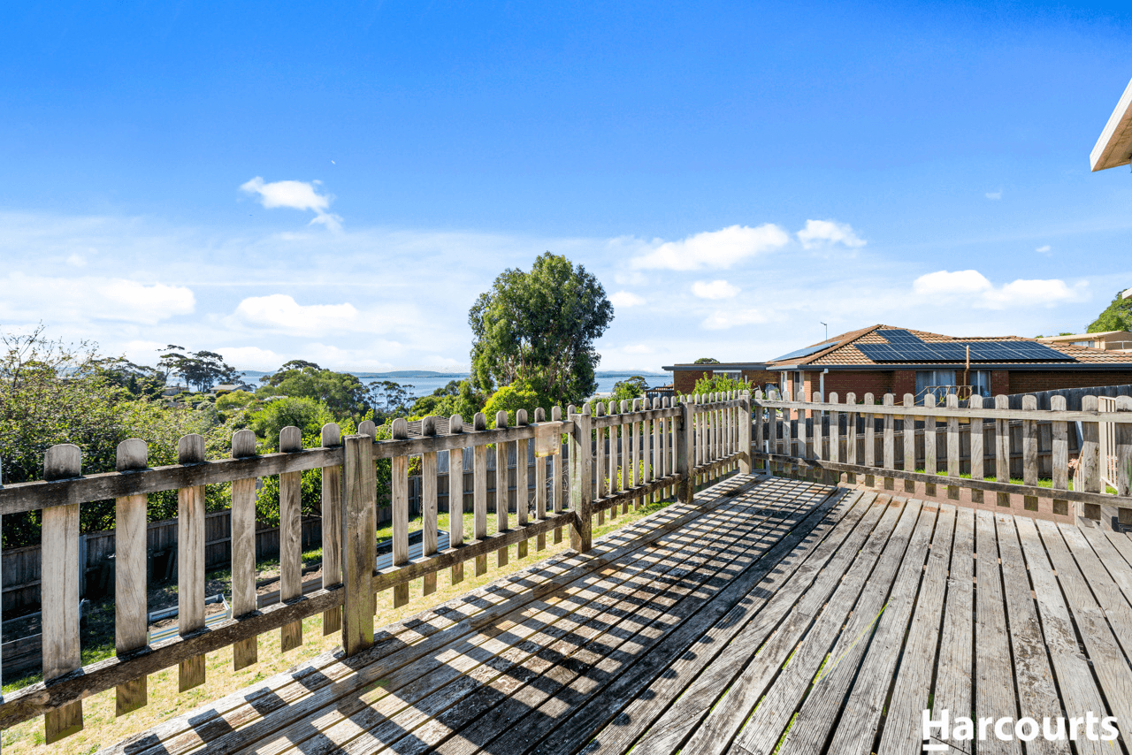 52 Mirramar Park, BLACKMANS BAY, TAS 7052