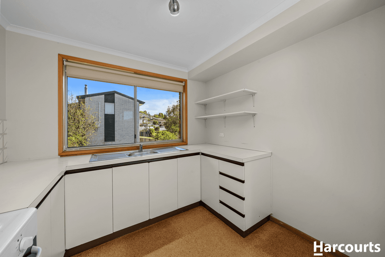 52 Mirramar Park, BLACKMANS BAY, TAS 7052