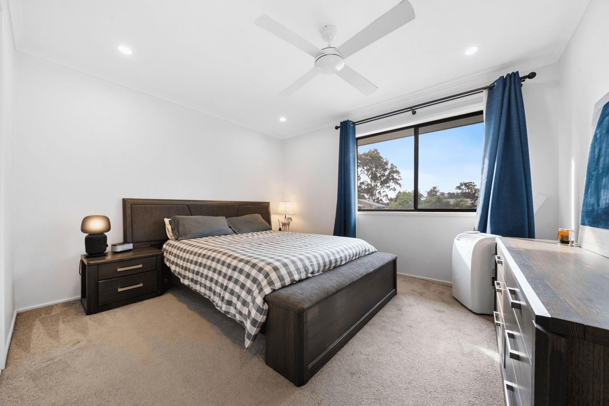 2/8 Cognac Court, KINGSTON, QLD 4114