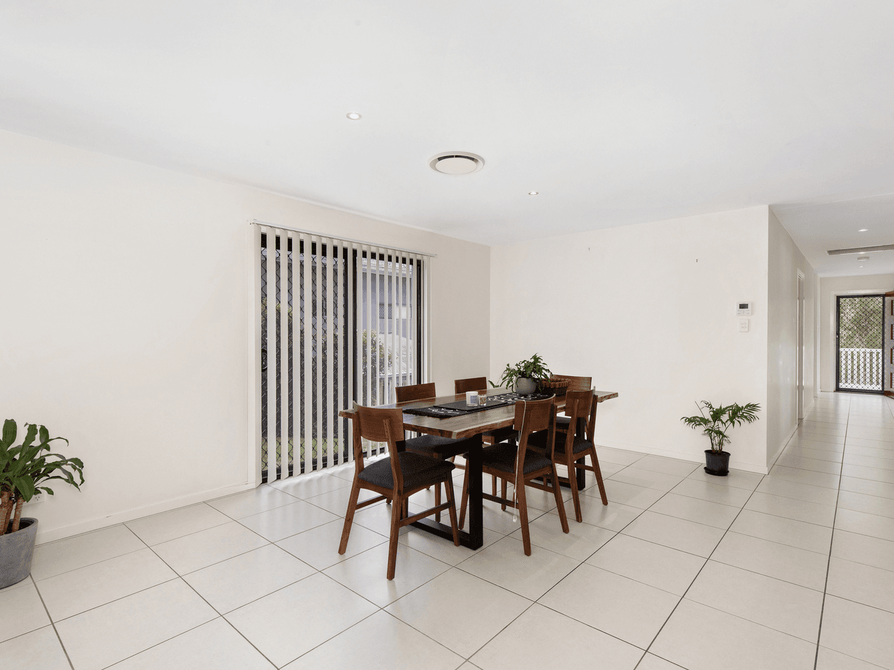 39 Saltwater Boulevard, OXENFORD, QLD 4210