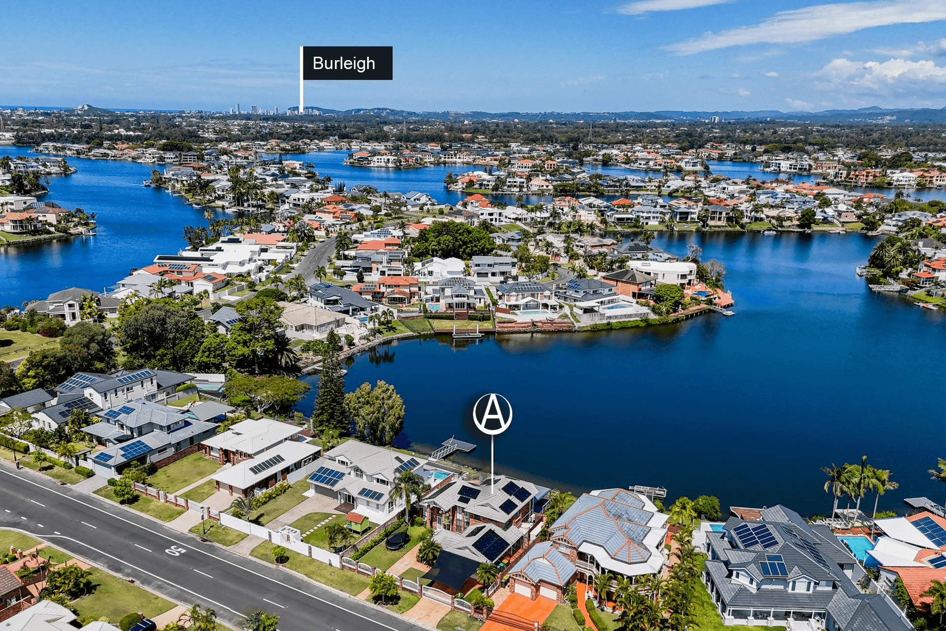 116 Santa Cruz Boulevard, Clear Island Waters, QLD 4226