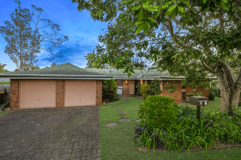 18 Moondarra Street, CHAPEL HILL, QLD 4069