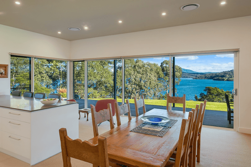 135 Riverview Road, Narooma, NSW 2546