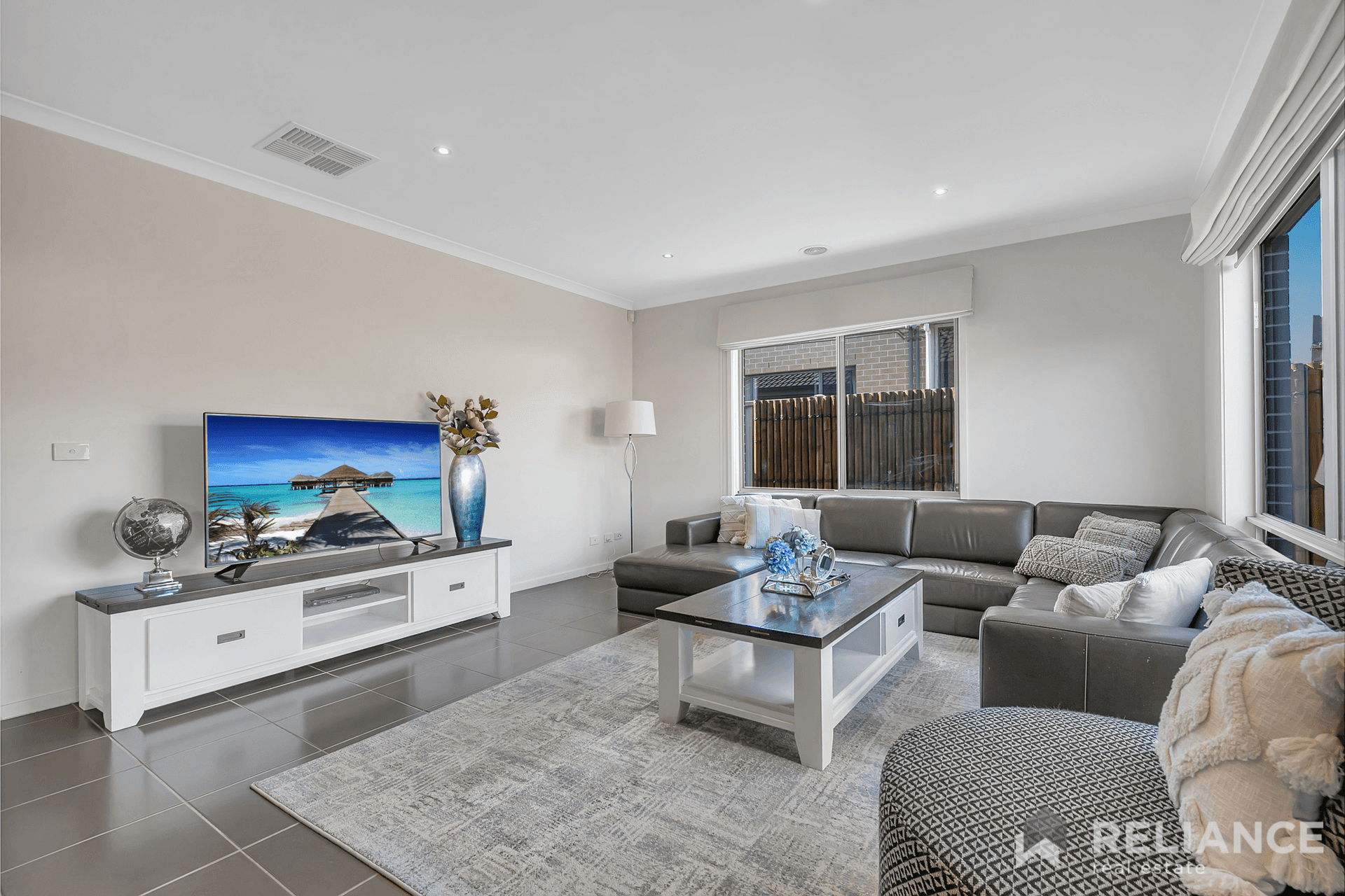 1 Condamine Terrace, Caroline Springs, VIC 3023