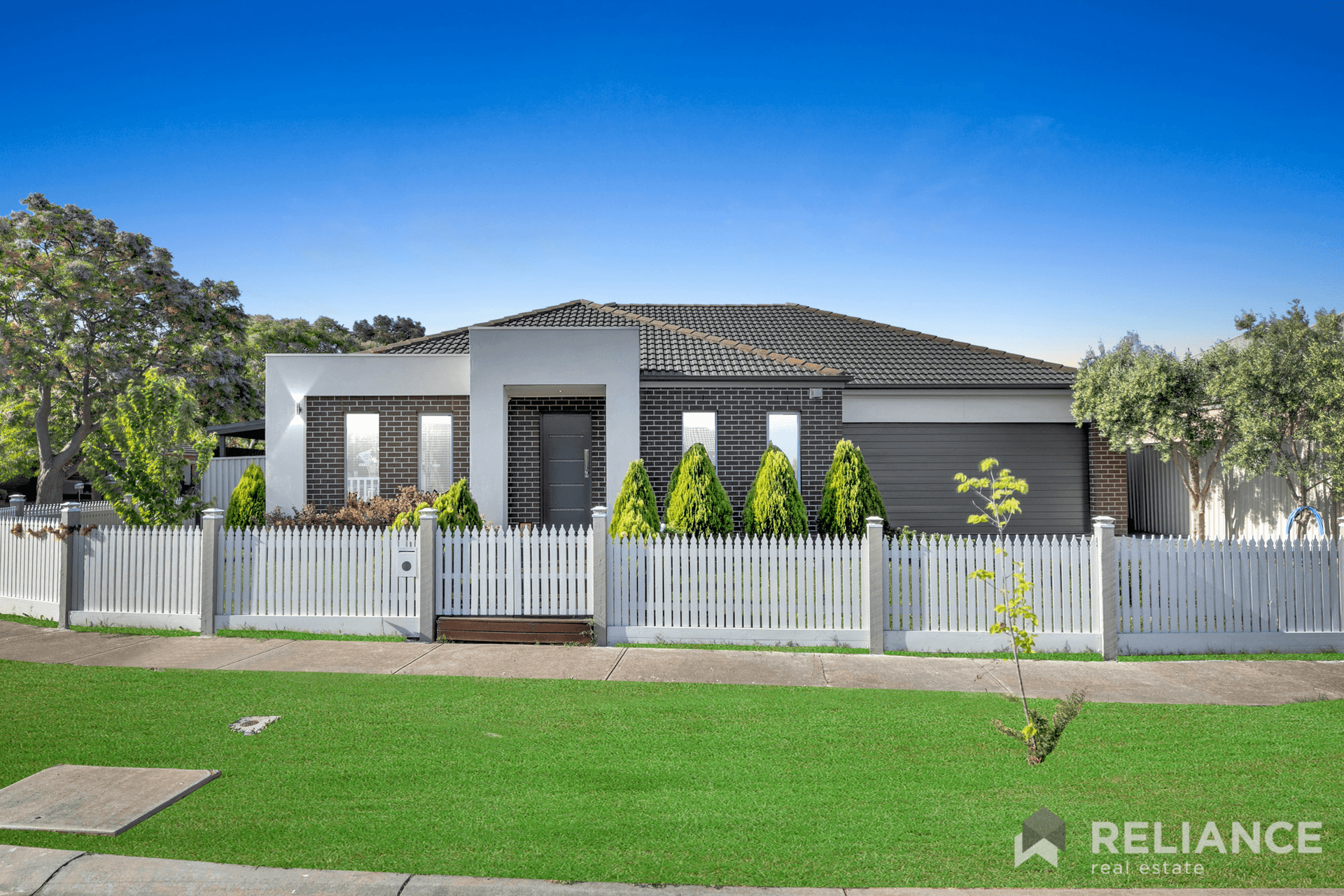 1 Condamine Terrace, Caroline Springs, VIC 3023