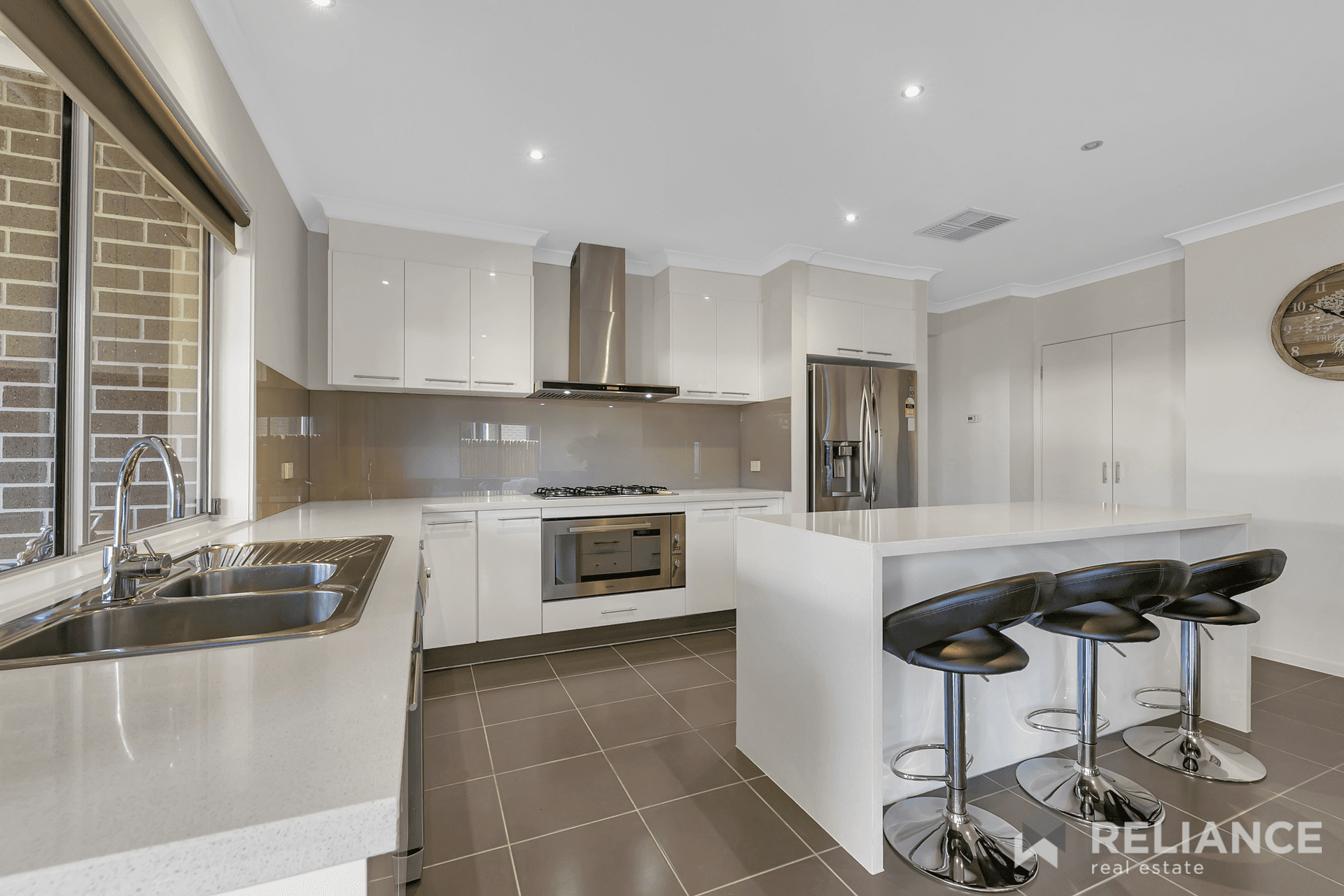 1 Condamine Terrace, Caroline Springs, VIC 3023