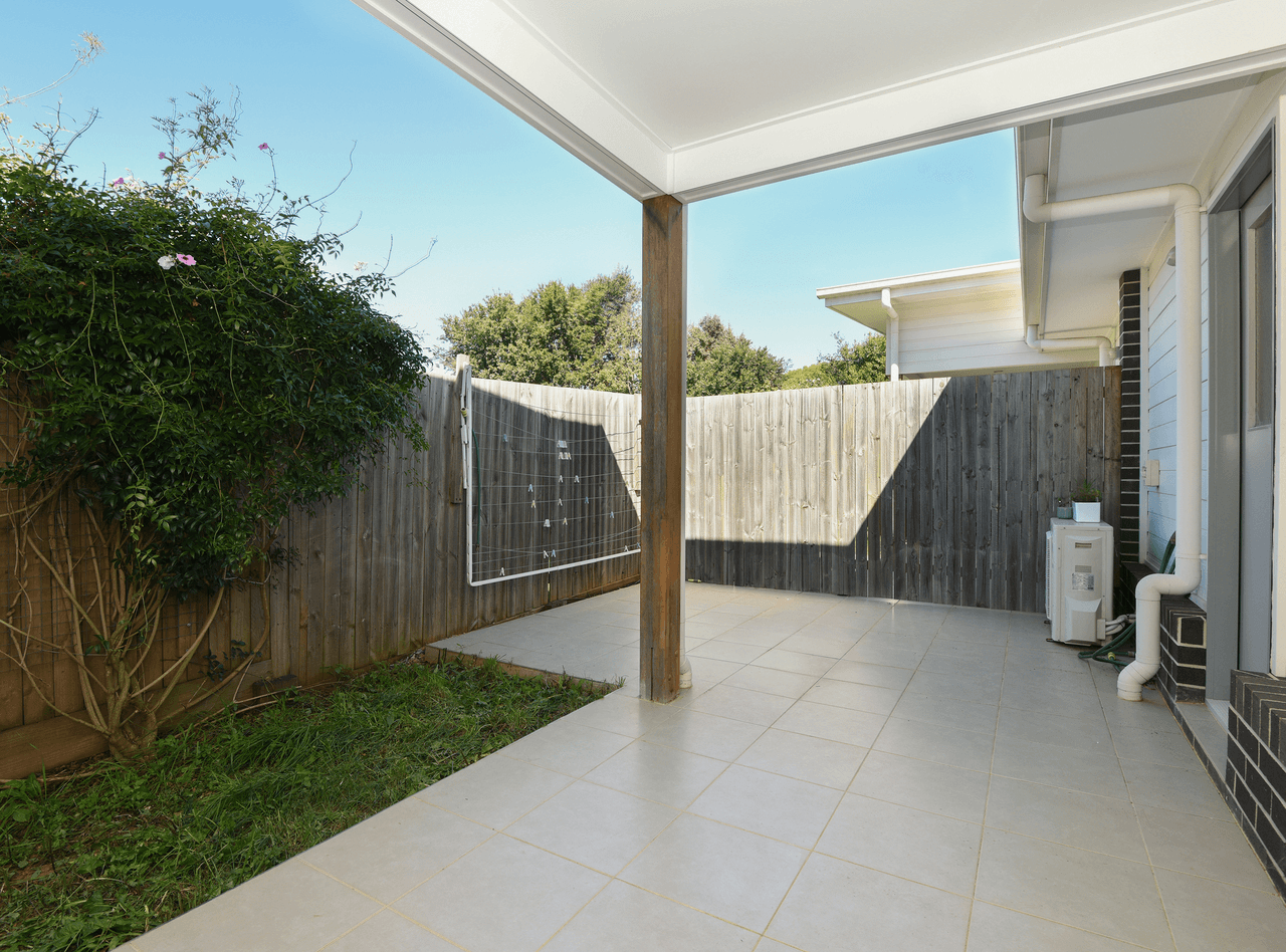 2/28 Swallow Court, NEWTOWN, QLD 4350