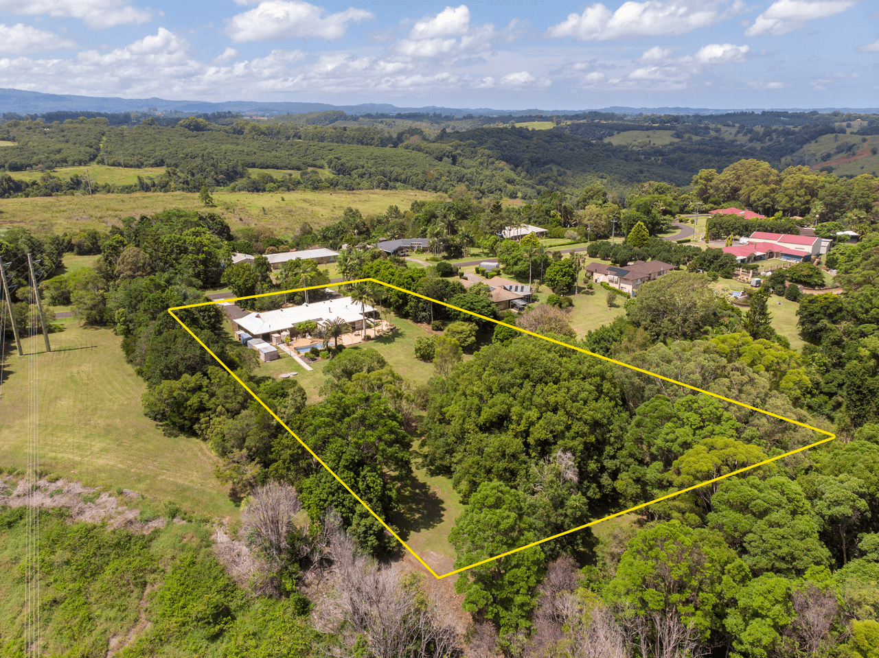 11 Dunromin Drive, MODANVILLE, NSW 2480