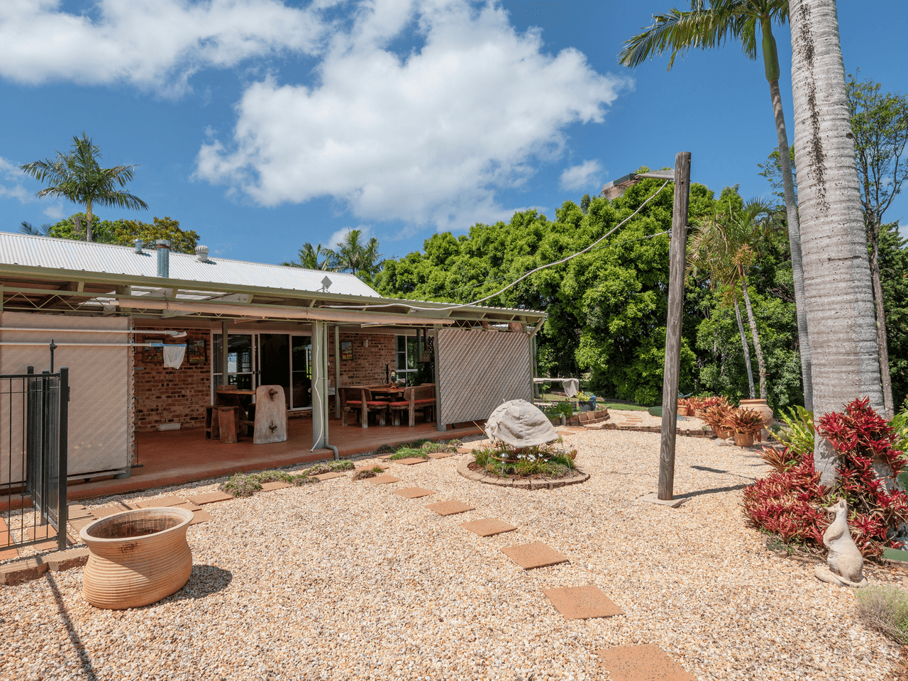 11 Dunromin Drive, MODANVILLE, NSW 2480