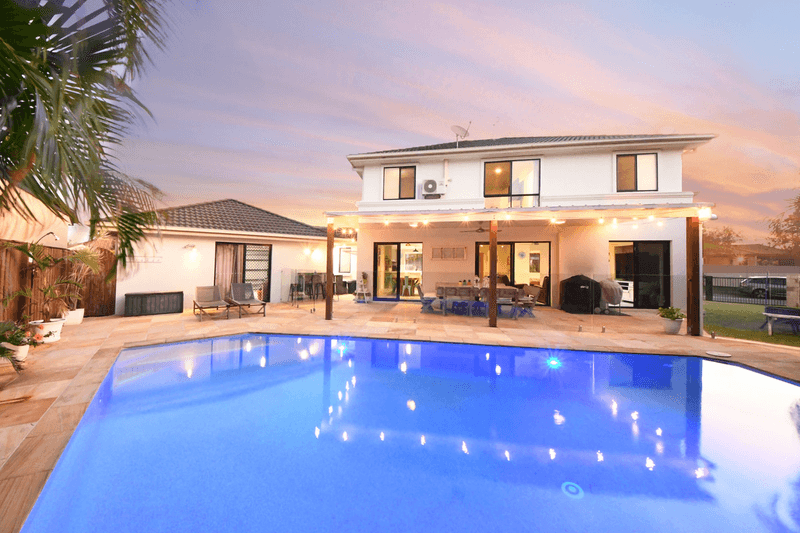 13 Jucara Avenue, Robina, QLD 4226