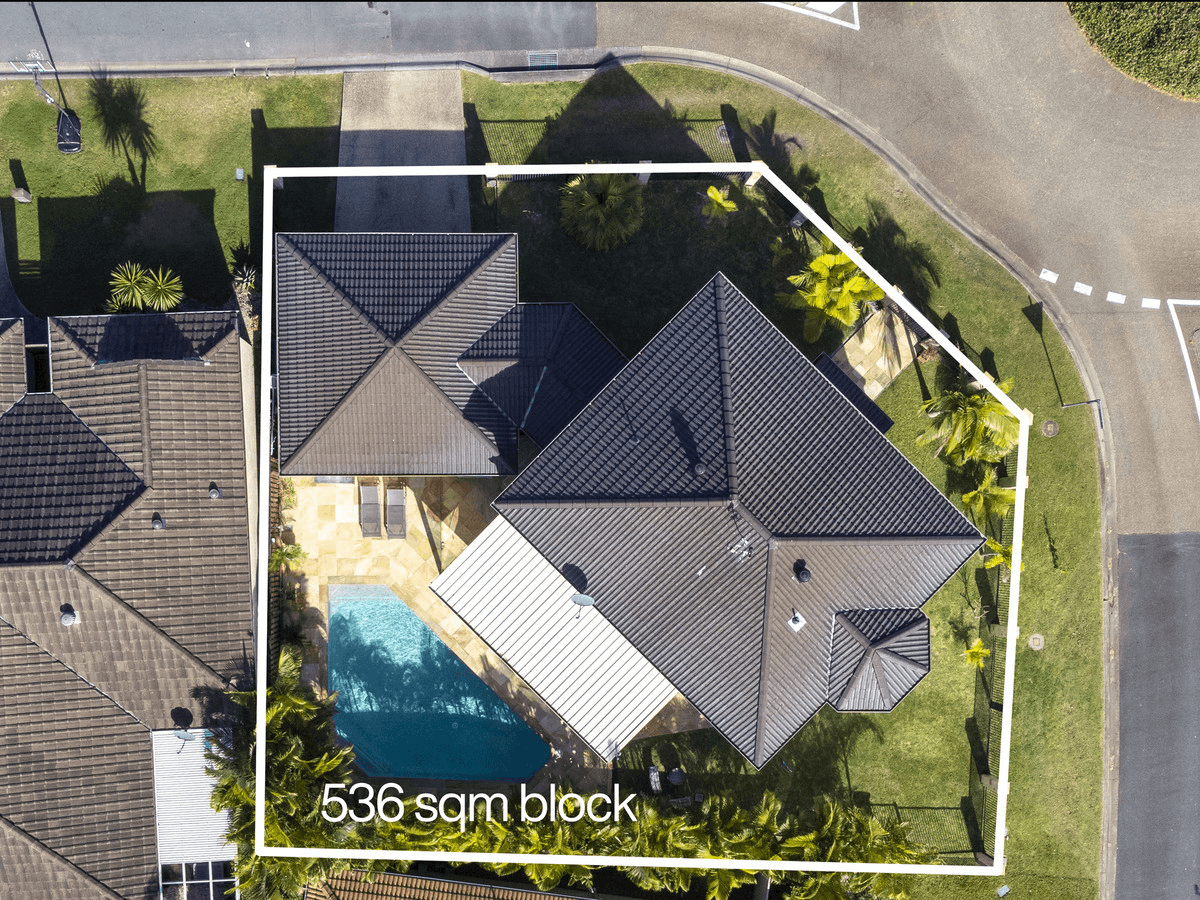 13 Jucara Avenue, Robina, QLD 4226