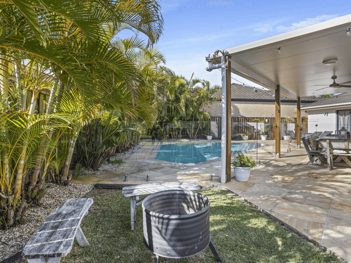 13 Jucara Avenue, Robina, QLD 4226