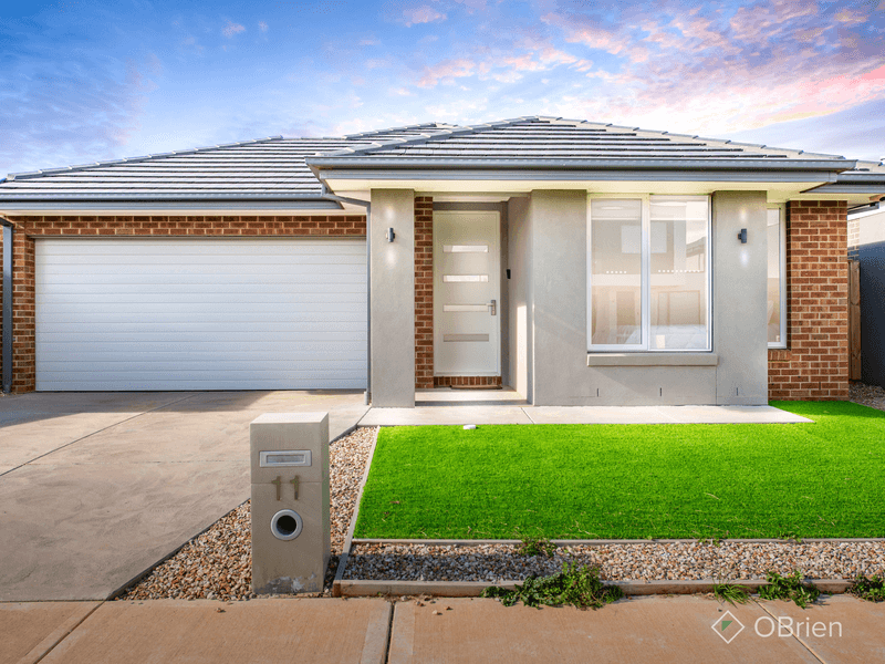 11 Jennings Street, Deanside, VIC 3336